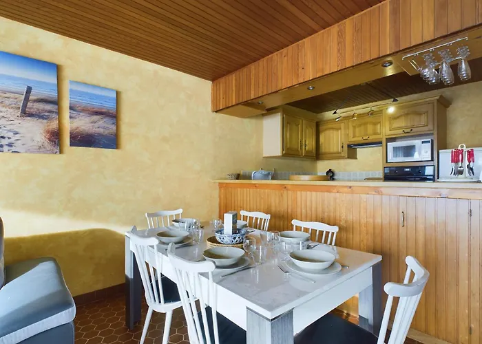 Appartement Pour 8 Sur La Grande De St Gilles Saint-Gilles-Croix-de-Vie